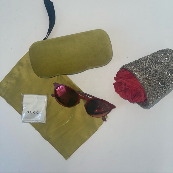 GUCCI Authentic New 52mm Round Signature Logo Sunglasses With Case, Cloth & Tag - Picture 2 of 14